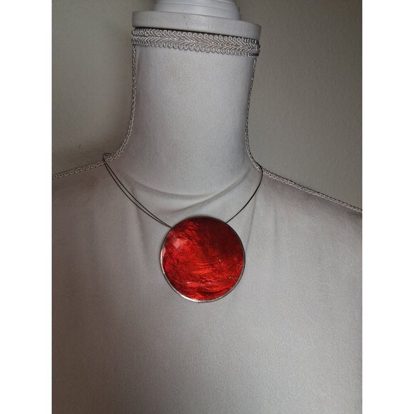 Culture Mix Handmade FairTrade Shell in Resin Memory Wire Pendant Beach Necklace - Picture 1 of 4